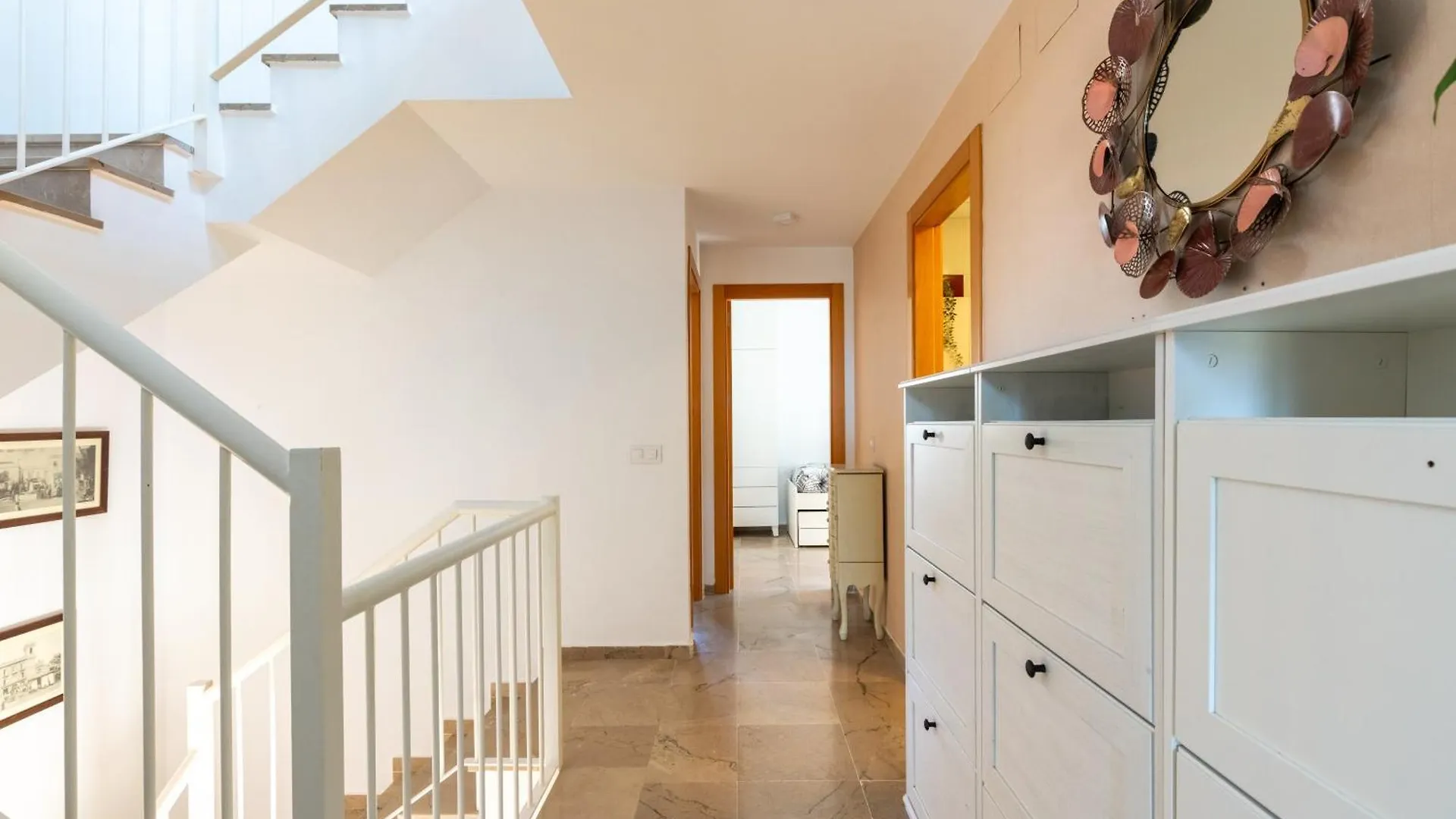 Chalet Seville, Pool, Parking Gines 0*,
