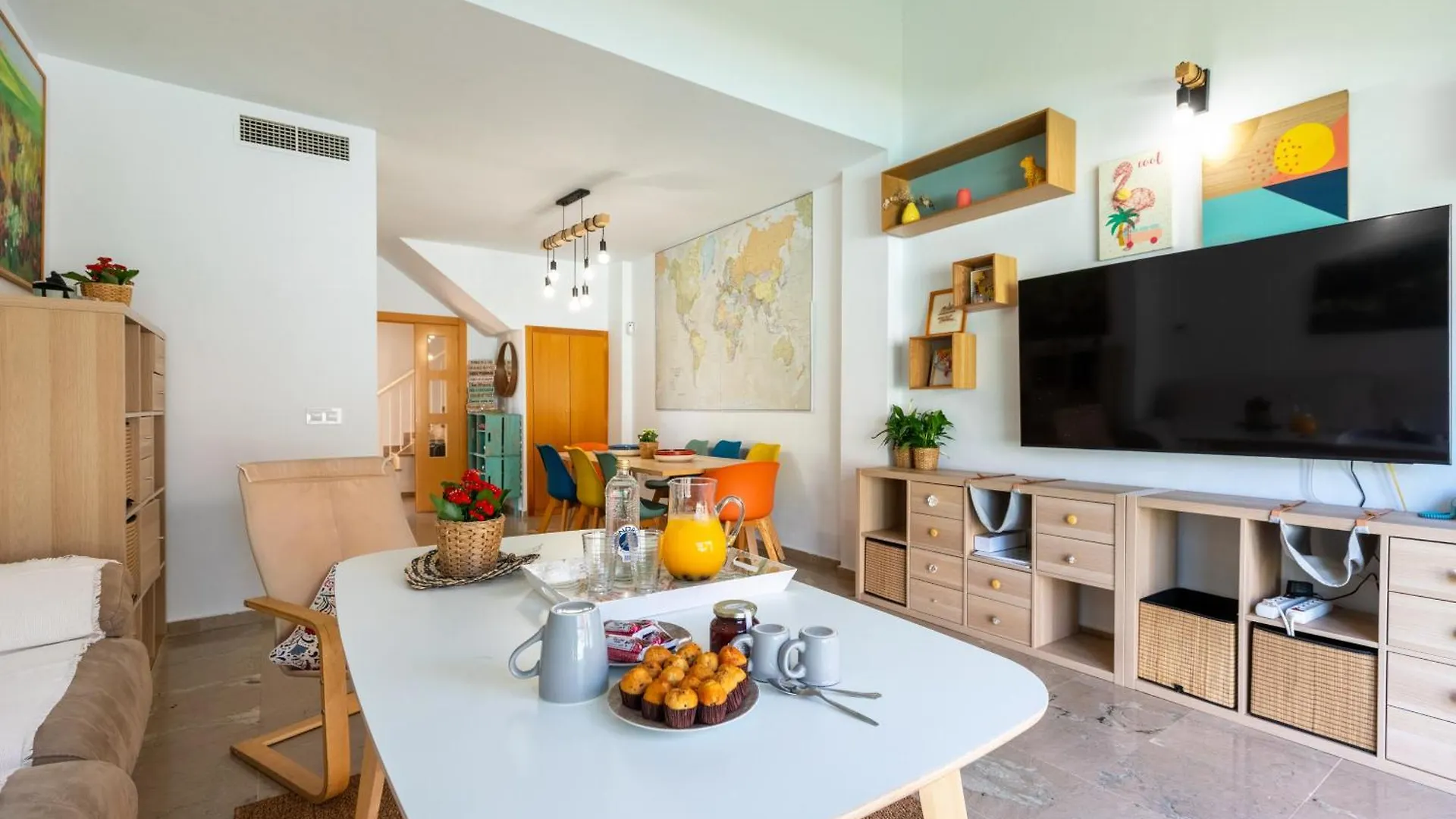 Chalet Seville, Pool, Parking Gines 0*,  España