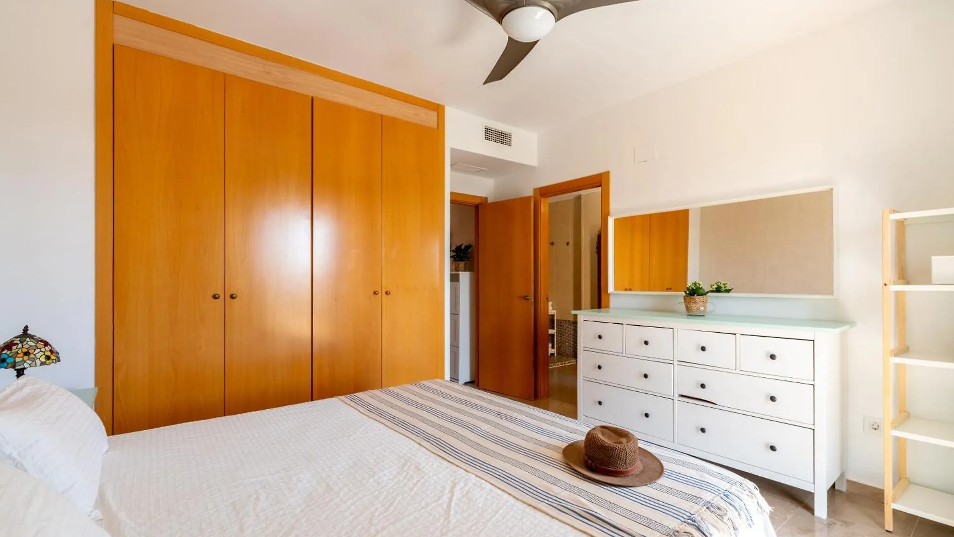 Сasa de vacaciones Chalet Seville, Pool, Parking Gines