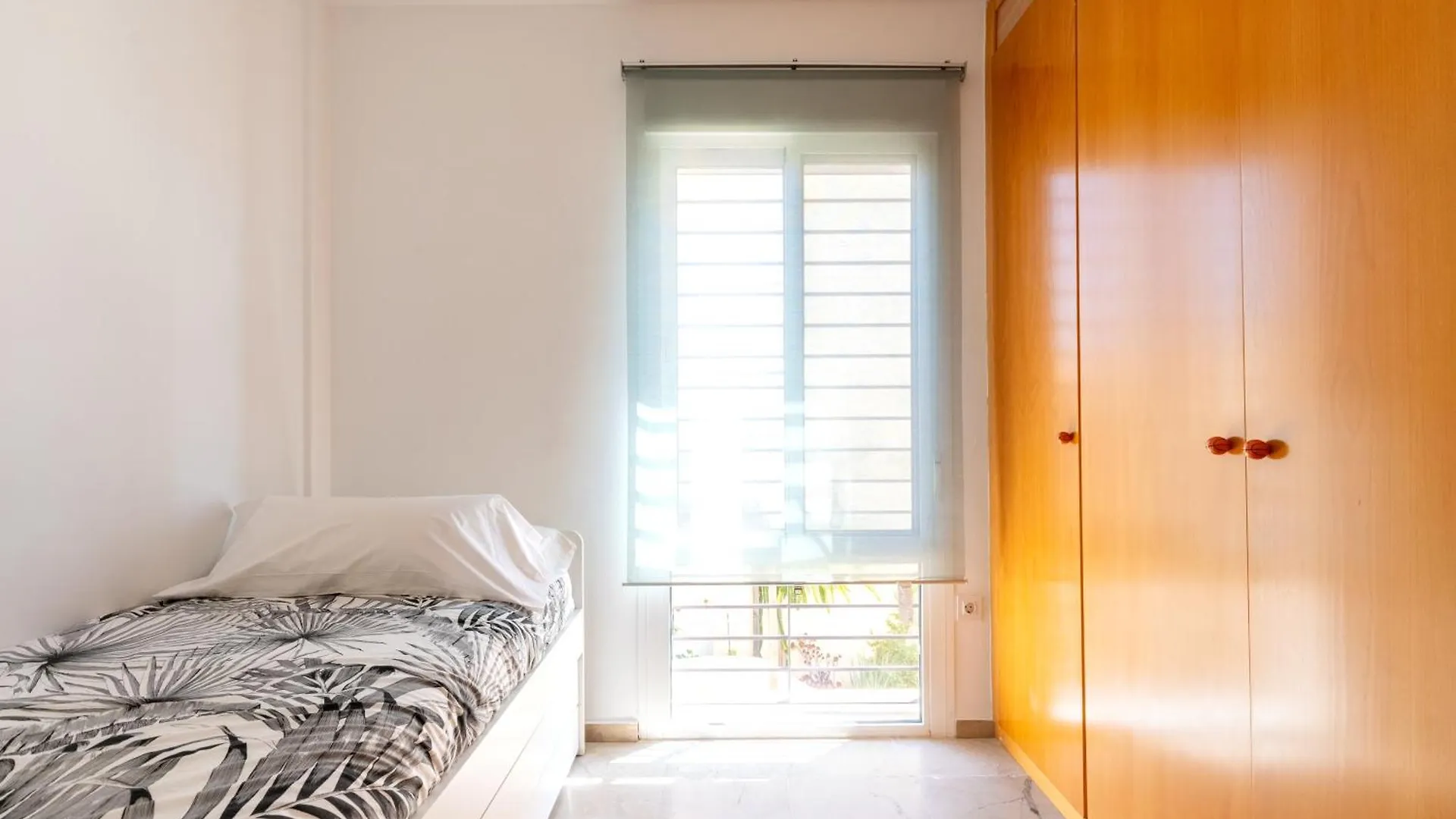 Chalet Seville, Pool, Parking Gines 0*,
