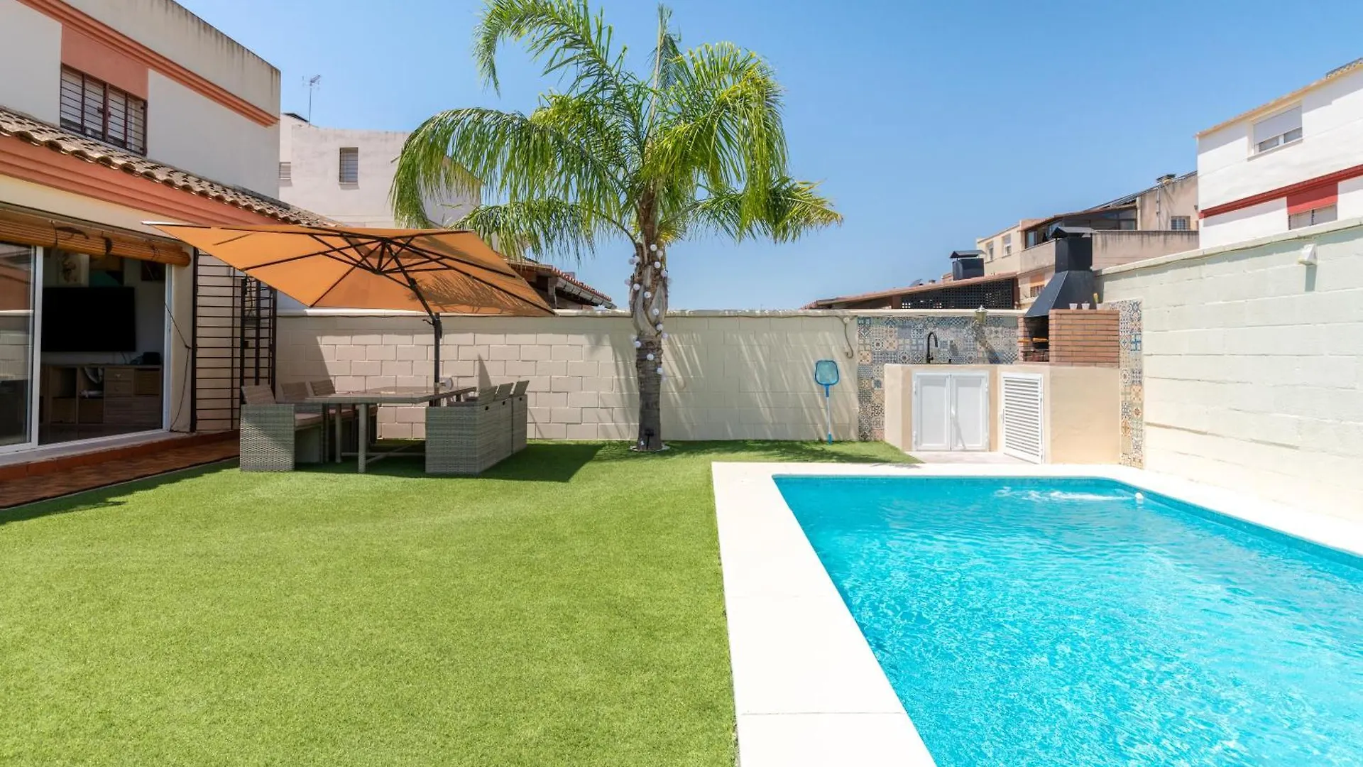 度假居 Chalet Seville, Pool, Parking Ginés
